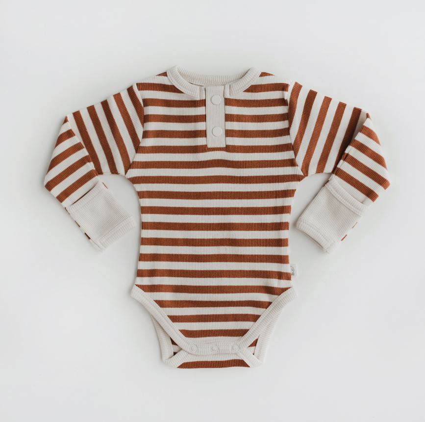 "Snuggle Hunny" - Long Sleeve Bodysuit - Biscuit Stripe