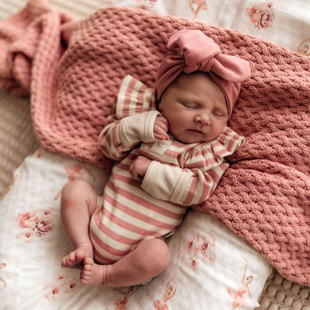 "Snuggle Hunny" - Long Sleeve Bodysuit - Rose Stripe