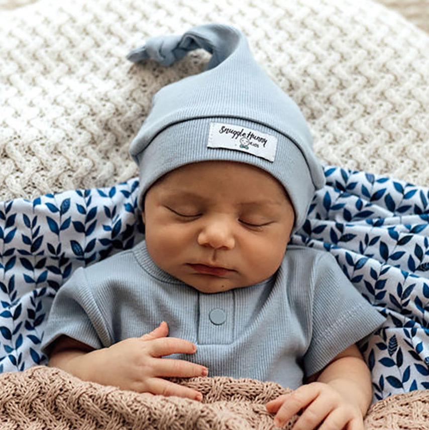 "Snuggle Hunny" - Knotted Baby Beanie